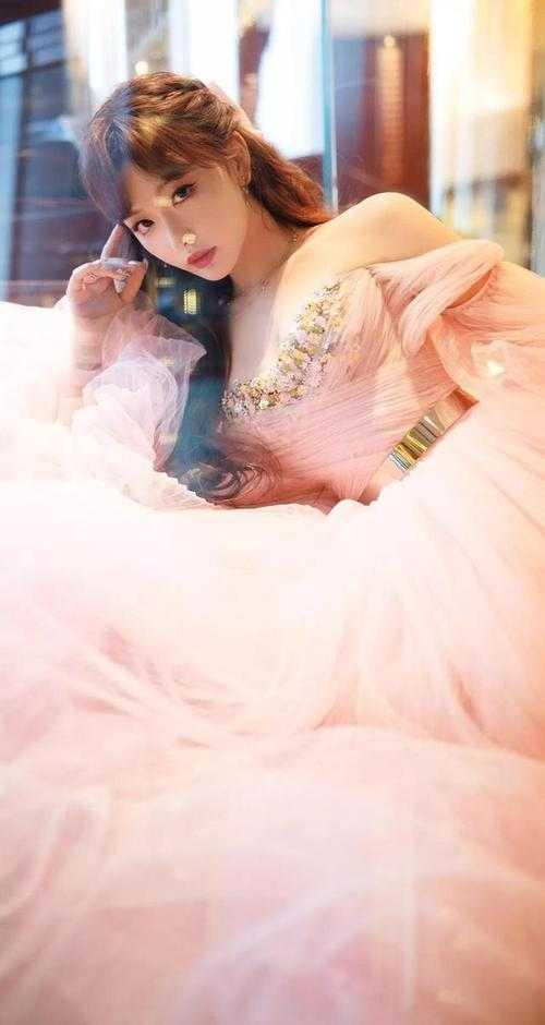 精选小说推荐从青葱到白头:天降哪有青梅甜