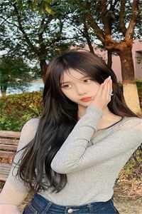 畅销小说穿越九州成废材?她一口气召唤十万猛兽