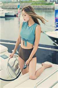 穿越三年,我靠签到成为紫袍天师男女主人公