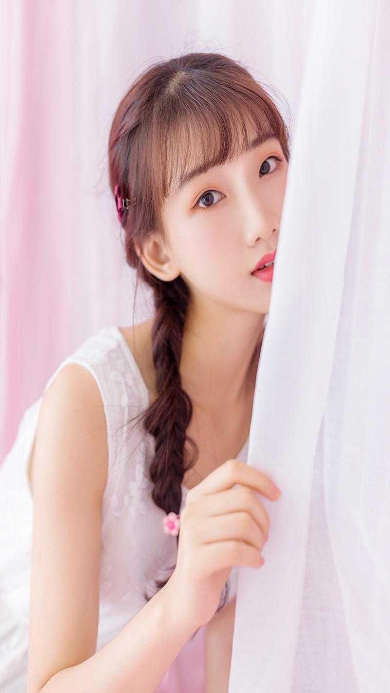 娘娘细腰雪肤,皇上日日痴缠